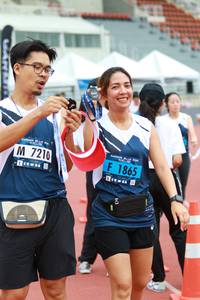 BIB: 7210, 1865
                            <button type="button" onclick="openModal(4646713)" class="btn btn-primary btn-sm float-right btn-popup" data-toggle="modal" data-target=".modal-high-quality">
                        <i class="fas fa-shopping-cart"></i> Add to Cart
                    </button>
                                            <button type="button" onclick="isThisMe(4646713, true)" class="btn btn-success btn-sm float-right btn-popup btn-isme hidden" data-toggle="tooltip" data-placement="bottom" title="นี่คือรูปของคุณใช่ไหม คลิกที่นี่เพื่อเอาเข้าอัลบั้ม">
                        <i class="fas fa-plus"></i> Add to album
                    </button>
                    <button type="button" onclick="isThisMe(4646713, false)" class="btn btn-warning btn-sm float-right btn-popup btn-isnotme hidden">
                        <i class="fas fa-ban"></i> Remove from album
                    </button>